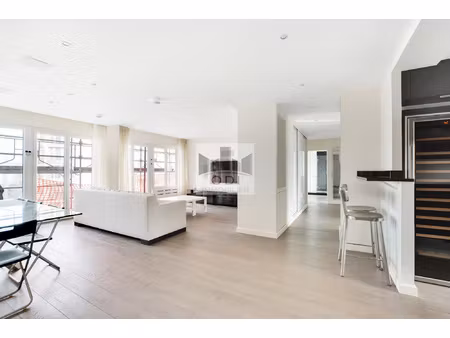 appartement meublé de 3 chambres avec cave et parking