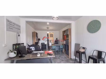 local commercial / professionnel 25m2 centre-ville petite i