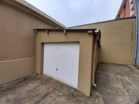parking à louer