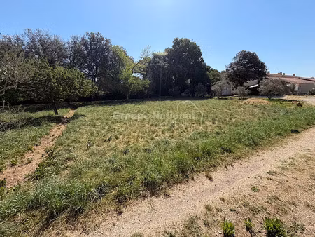 vente terrain 400 m² à salon-de-provence (13300)  197 500 €