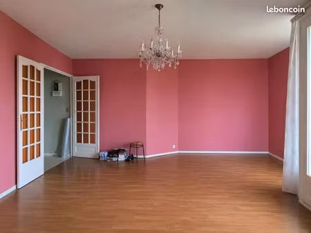 appartement 4 pièces 74 m²