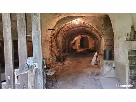 cave 70 m² montoire-sur-le-loir