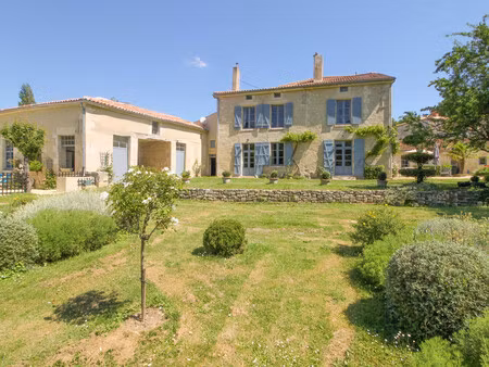 maison à vendre à auchay-sur-vendée (85200) - vendée