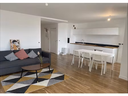 appartement 5p 97m² à louer