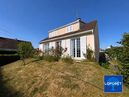 maison fosses 6 pièce(s) 122 m2
