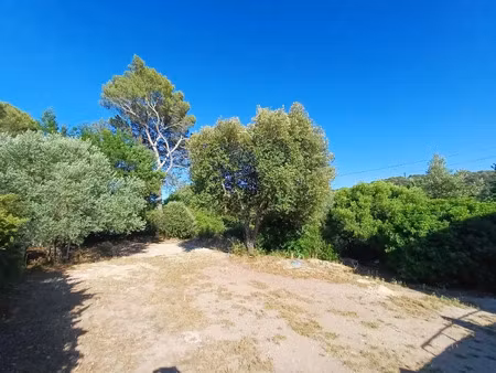 vente terrain 428 m² à pierrefeu-du-var (83390)  190 000 €