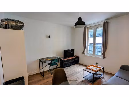 superbe t1 entièrement rénové à st ouen sur seine