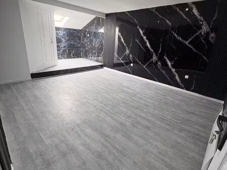 bureau à louer – 15 m² en zone franche
