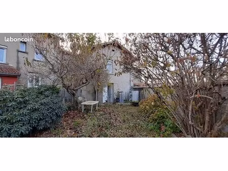 maison de ville 6 pièces 136 m²