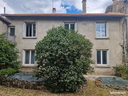 maison 8 pièces 180 m²