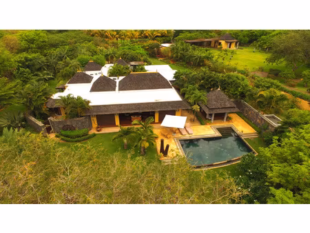 villa de prestige - resort tamarina golf & spa