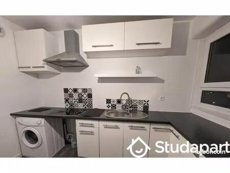 chambre 1 pièce 11 m²