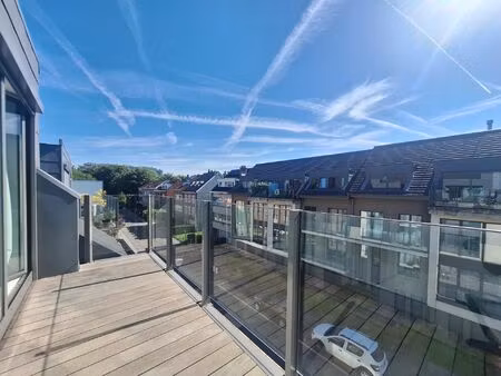appartement à louer avec garage et terrasse   woluwe-saint-lambert (vbe39406)