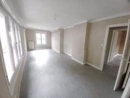 location appartement 3 pièces à saint-lô (50000) : à louer 3 pièces / 69m² saint-lô