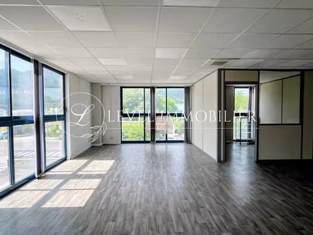 vente locaux professionnels 0 pièces 165 m² à aubagne (13400)  285 000 €