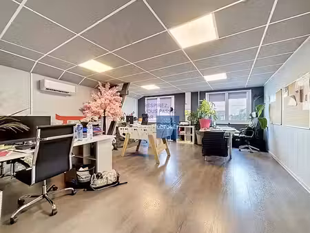 vente locaux professionnels 0 pièces à la chapelle-d'armentières (59930)  498 750 €