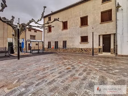 vente immeuble 180 m² à villeneuve-la-rivière (66610)  257 000 €