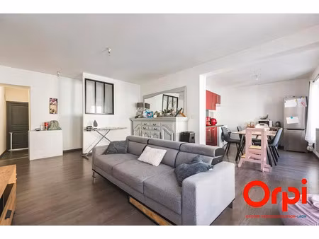 vente immeuble 5 pièces 105 m² à la fère (02800)  89 000 €