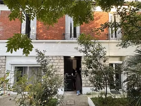 vente immeuble 15 pièces 250 m² à aubervilliers (93300)  700 000 €
