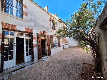 maison 6 pieces - 145 m²