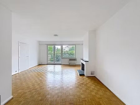 studio à louer à rue baron de castro 17 etterbeek (vbe39462)