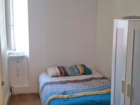 location meublée appartement 2 pièces 10.08 m² à biarritz (64200)  387 €