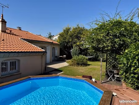 maison 5 pièces 108 m²