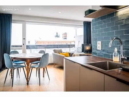 appartement rénové 4–6 pers  plein sud avec terrasse  recoin