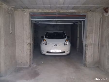 garage sécurisé en sous sol