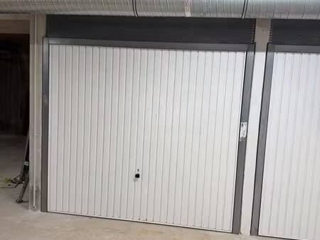 garage box pietrosella a louer
