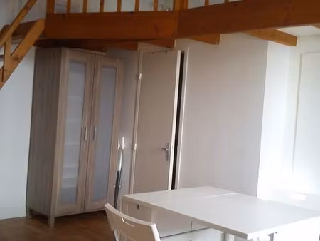 studio meublé centre  canclaux / procès (21 m2+9m2 mezzanine)