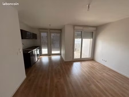 location  appartement t2  42 m²