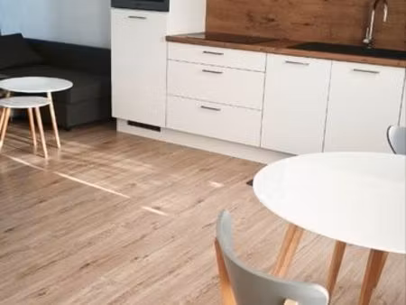 appartement dans maison individuelle