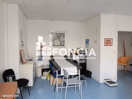 local commercial 34 m²