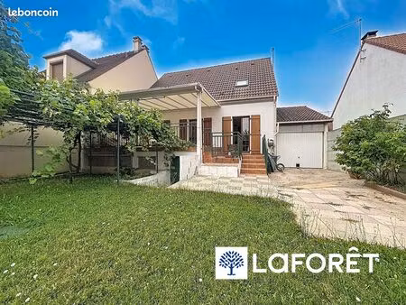 maison 6 pièces 122 m²