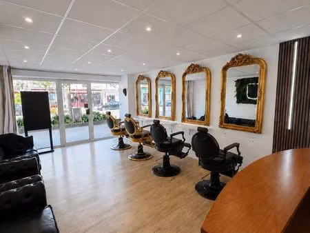 à vendre – fonds de commerce salon de coiffure / barbier – saint-nazaire centre-ville