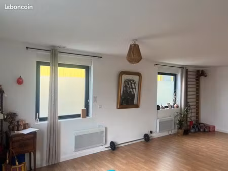 a louer bureaux 45 m²