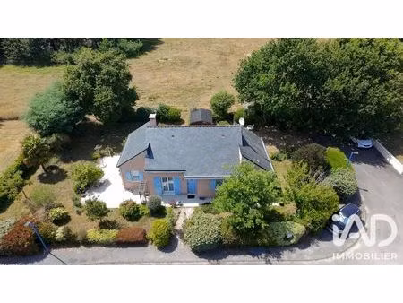 maison traditionnelle à le tour-du-parc (56370)