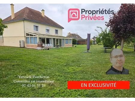maison familiale 190 m² avec garage  véranda et jardin