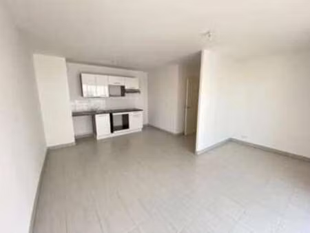 location appartement t1 à rennes (35000) : à louer t1 / 37m² rennes