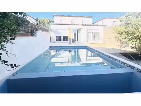 villa 5 pièces 125 m²