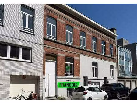 maison de 3 chambres rénovée à louer à gand !