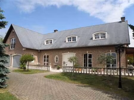 belle villa dans un superbe environnement