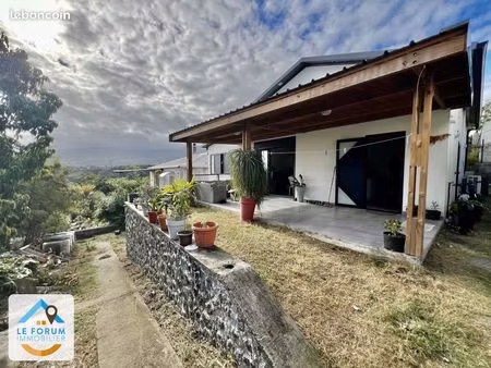 villa 4 pièces 101 m²