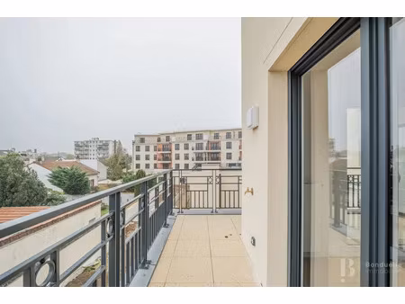 location appartement 3 pièces 65.01 m² à la varenne saint hilaire (94210)  1 750 €