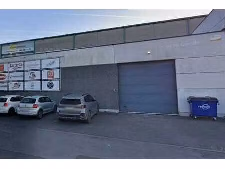 entrepôt à louer à tournai
