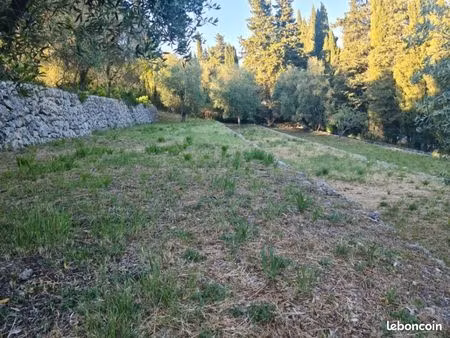 terrain 1 062 m² valbonne