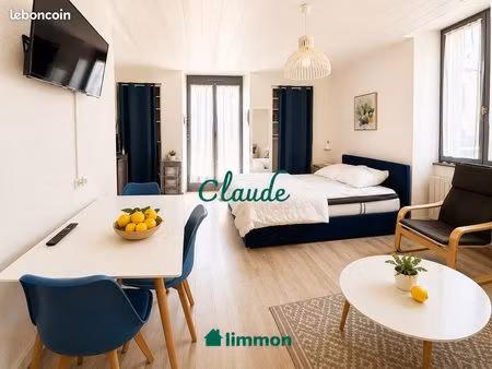 studio 1 pièce 25 m²