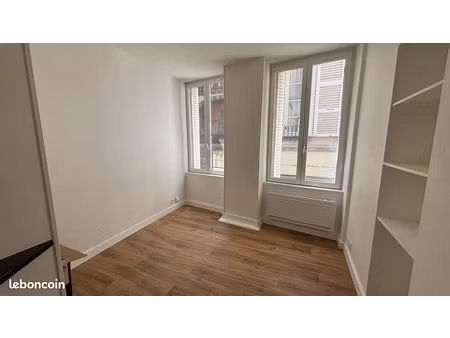 appartement 1 pièce 32 m²