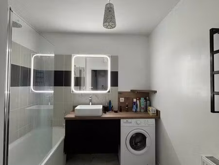appartement meublé neuf 62m ² – totalement rénové - fac de droit/imt